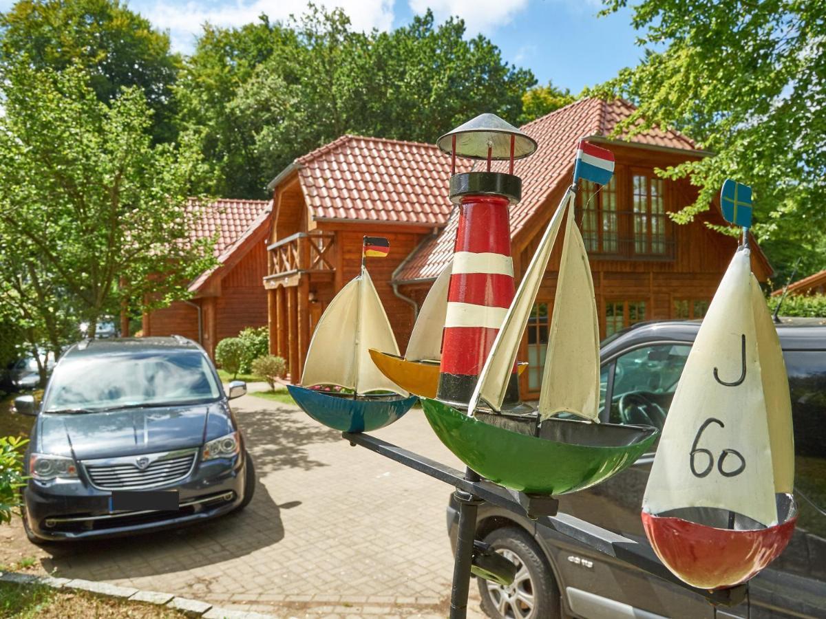 Strandschloesschen Sellin - Haushaelfte 2 Bagian luar foto